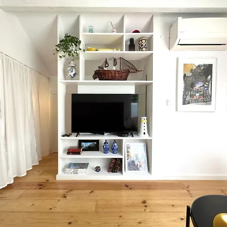 Art With Oporto View!