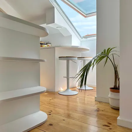 Art With Oporto View! *