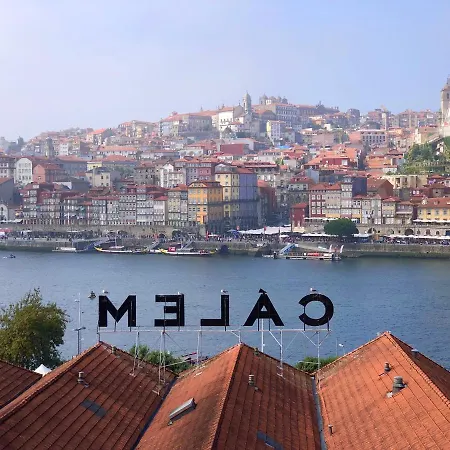 Art With Oporto View! Lägenhet