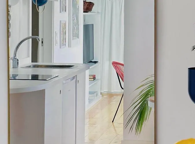 Art With Oporto View! アパート *