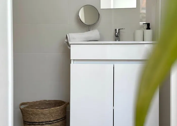 Art With Oporto View!